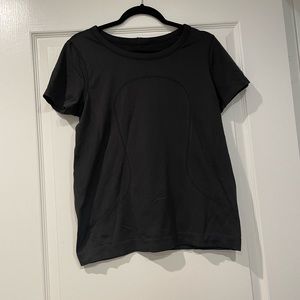 Black Lululemon Swiftly Tech Short Sleeve